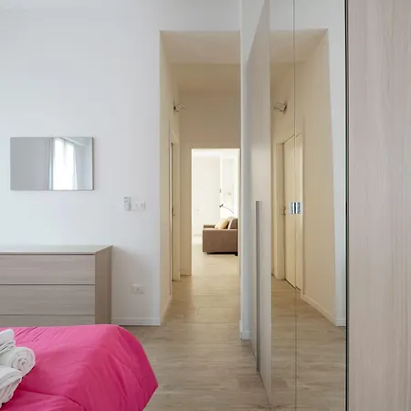 Guesthost - L'appartamento Del Portico Mazzini Appartement *